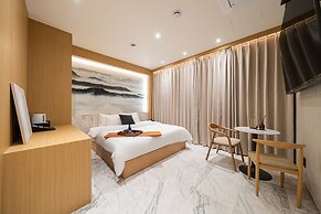 Incheon Brown-Dot Hotel