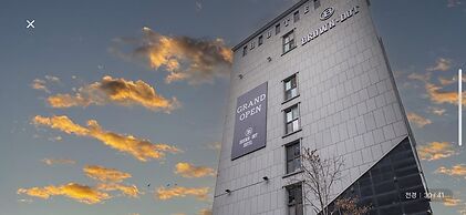 Incheon Brown-Dot Hotel