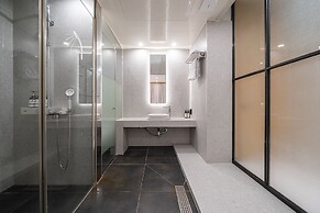 Incheon Brown-Dot Hotel