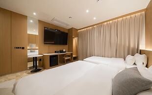 Incheon Brown-Dot Hotel