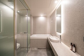 Incheon Brown-Dot Hotel