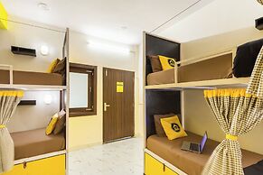 The Hosteller Agra