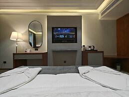 The Mirage A Luxury Boutique Hotel