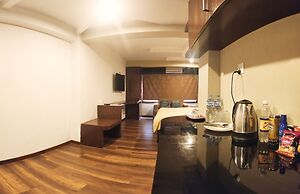 Quays Himalayan Hotel & Apartments