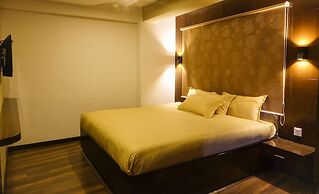 Quays Himalayan Hotel & Apartments