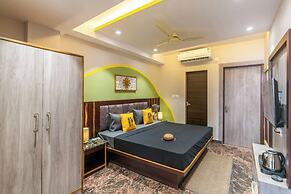 The Hosteller Rishikesh, Ganges