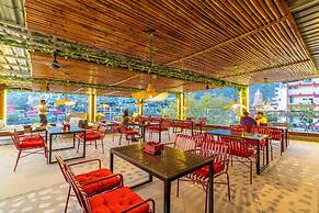 The Hosteller Rishikesh, Ganges