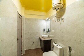 The Hosteller Rishikesh, Ganges