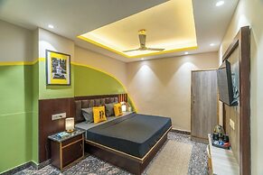 The Hosteller Rishikesh, Ganges