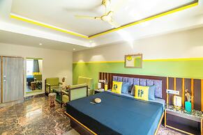 The Hosteller Rishikesh, Ganges