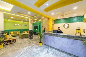 The Hosteller Rishikesh, Ganges