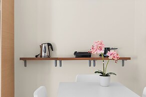 Nikiana Beach Modern Apartment