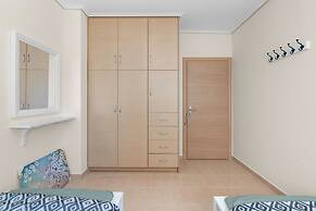 Nikiana Beach Modern Apartment