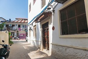 Tarawanda House By Stawi