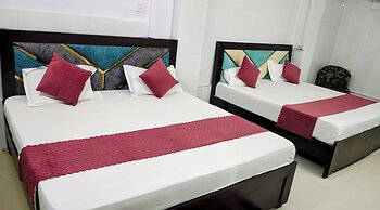 Hotel Shri Hari Lodge Ram Nagari Ayodhya