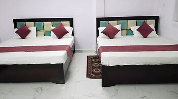 Hotel Shri Hari Lodge Ram Nagari Ayodhya