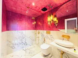 White Pearl Colaba