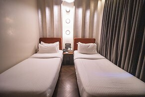 White Pearl Colaba