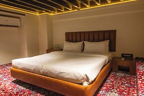 White Pearl Colaba
