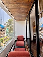 White Pearl Colaba
