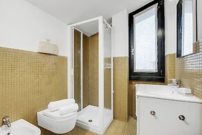 Zagara House Lake View & Shared Pool