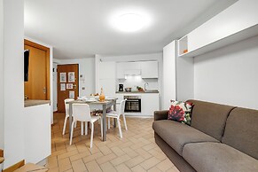 Zagara House Lake View & Shared Pool