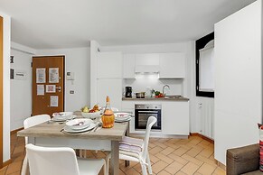 Zagara House Lake View & Shared Pool