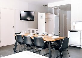 3BR Holiday Apt. with Sauna