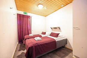 3BR Holiday Apt. with Sauna