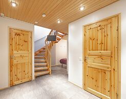 3BR Holiday Apt. with Sauna