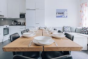 3BR Holiday Apt. with Sauna