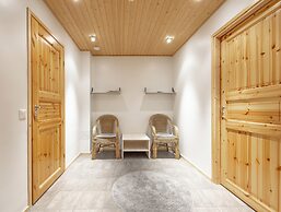 3BR Holiday Apt. with Sauna