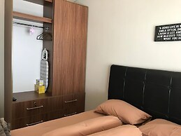 Salute de Madison Park Apartments