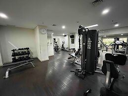 Salute de Madison Park Apartments