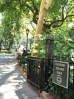 Salute de Madison Park Apartments