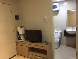 Salute de Madison Park Apartments