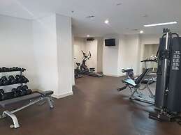 Salute de Madison Park Apartments