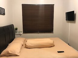 Salute de Madison Park Apartments