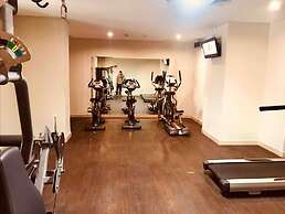 Salute de Madison Park Apartments