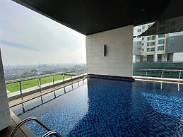 Fairview House - Luxstay near Airport