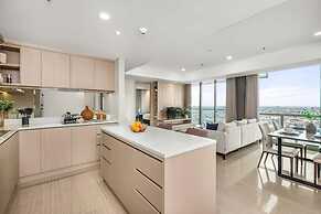 Fairview House - Luxstay near Airport