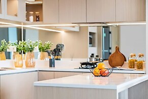 Fairview House - Luxstay near Airport