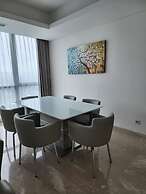 Fairview House - Luxstay near Airport