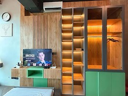 Fairview House - Luxstay near Airport