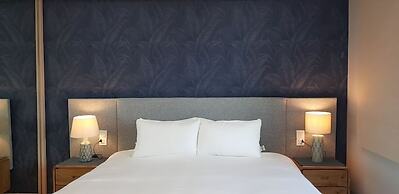 Capitol Prism Sky Suites