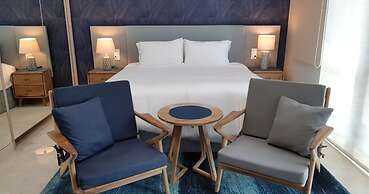 Capitol Prism Sky Suites