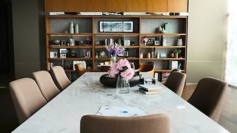 Capitol Prism Sky Suites