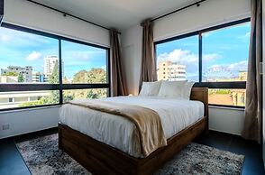 Chic City Center Stay With Stunning View