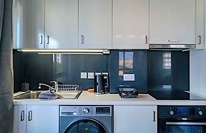 Chic City Center Stay With Stunning View