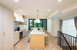 Stylish 5BR Poolhouse & Theater 2mins to BTS